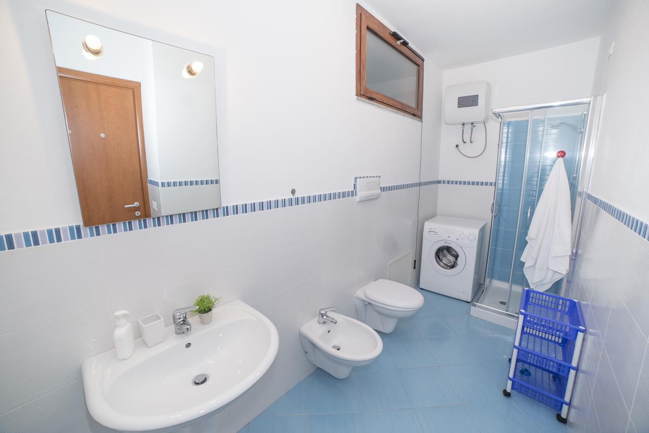 Marina di Gairo Babai Village Resort מראה חיצוני תמונה